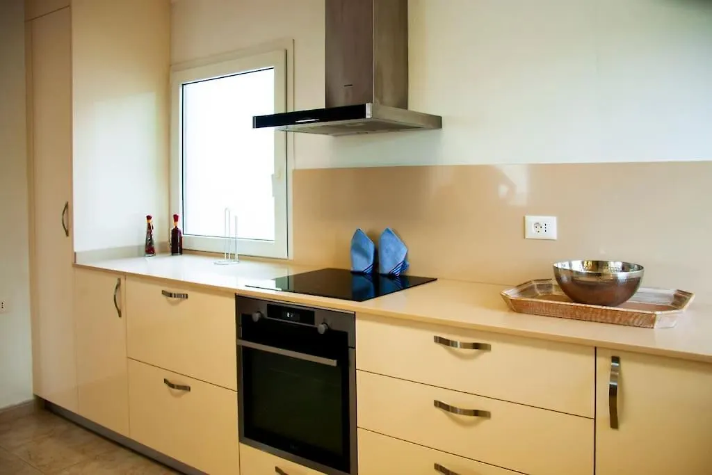 Holiday home Guimes Pool House Villa